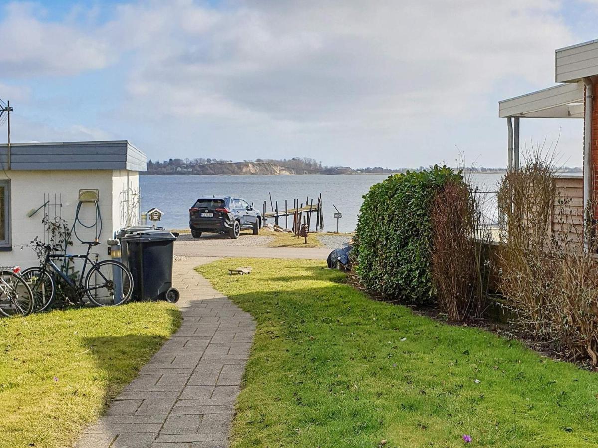 2 Person Holiday Home In Gr Sten Gråsten Exterior photo